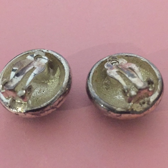 Vintage earrings, jewelry, 1/2” navy and silver - Picture 5 of 5